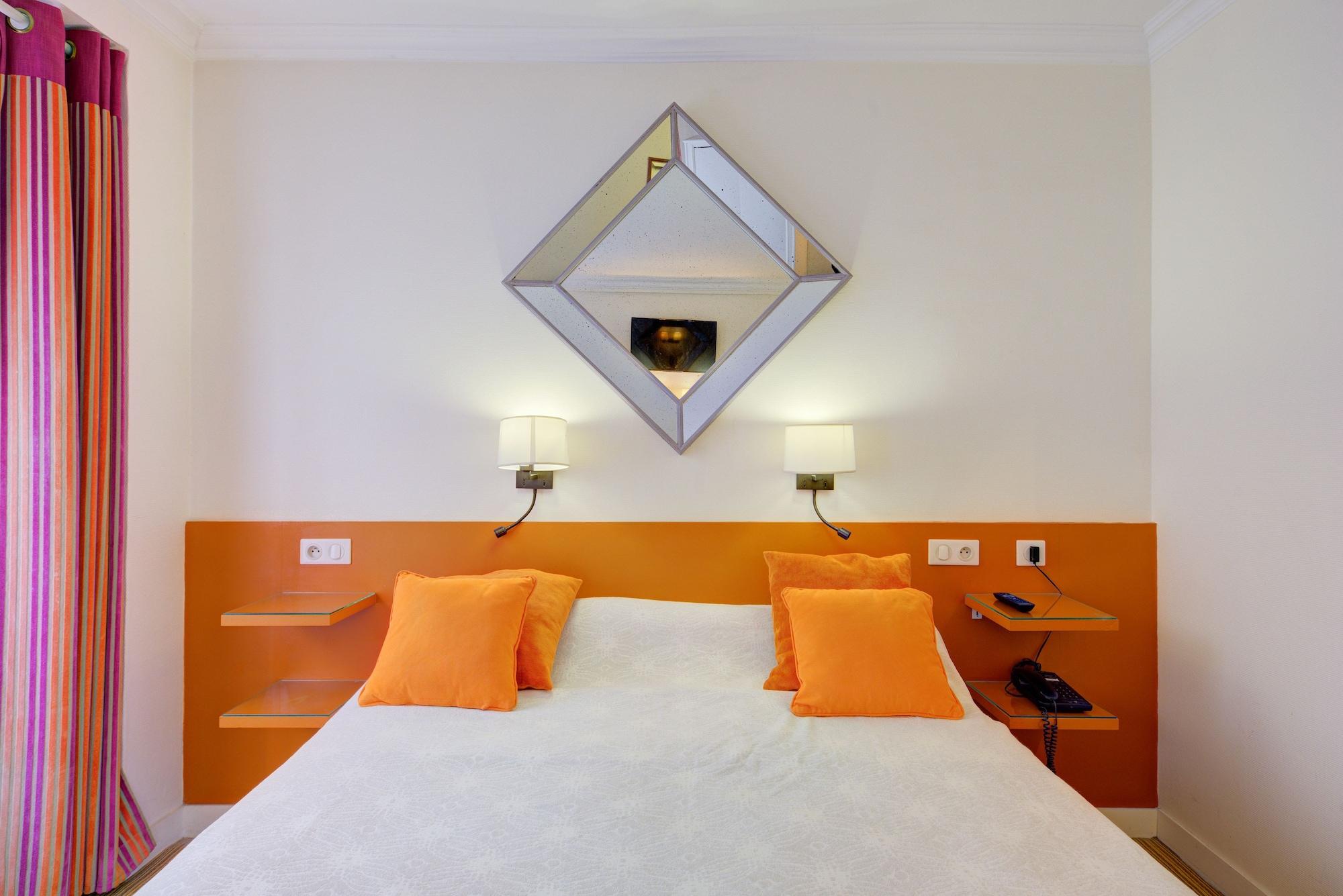 Hotel La Sanguine Paris Dış mekan fotoğraf