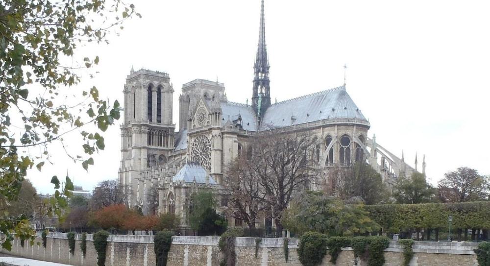 Hotel La Sanguine Paris Dış mekan fotoğraf