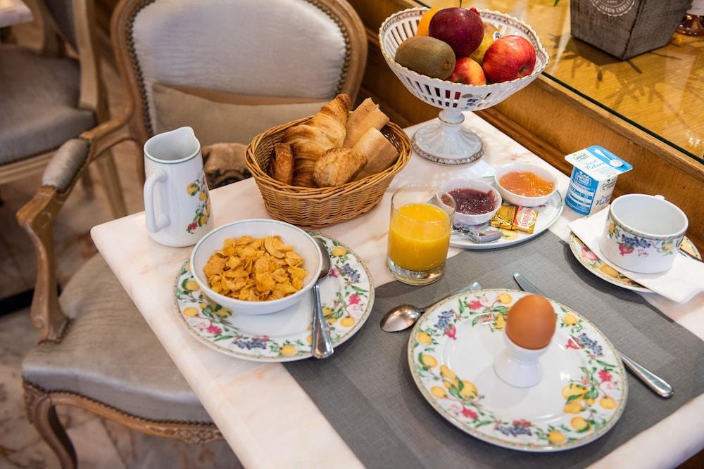 Hotel La Sanguine Paris Dış mekan fotoğraf