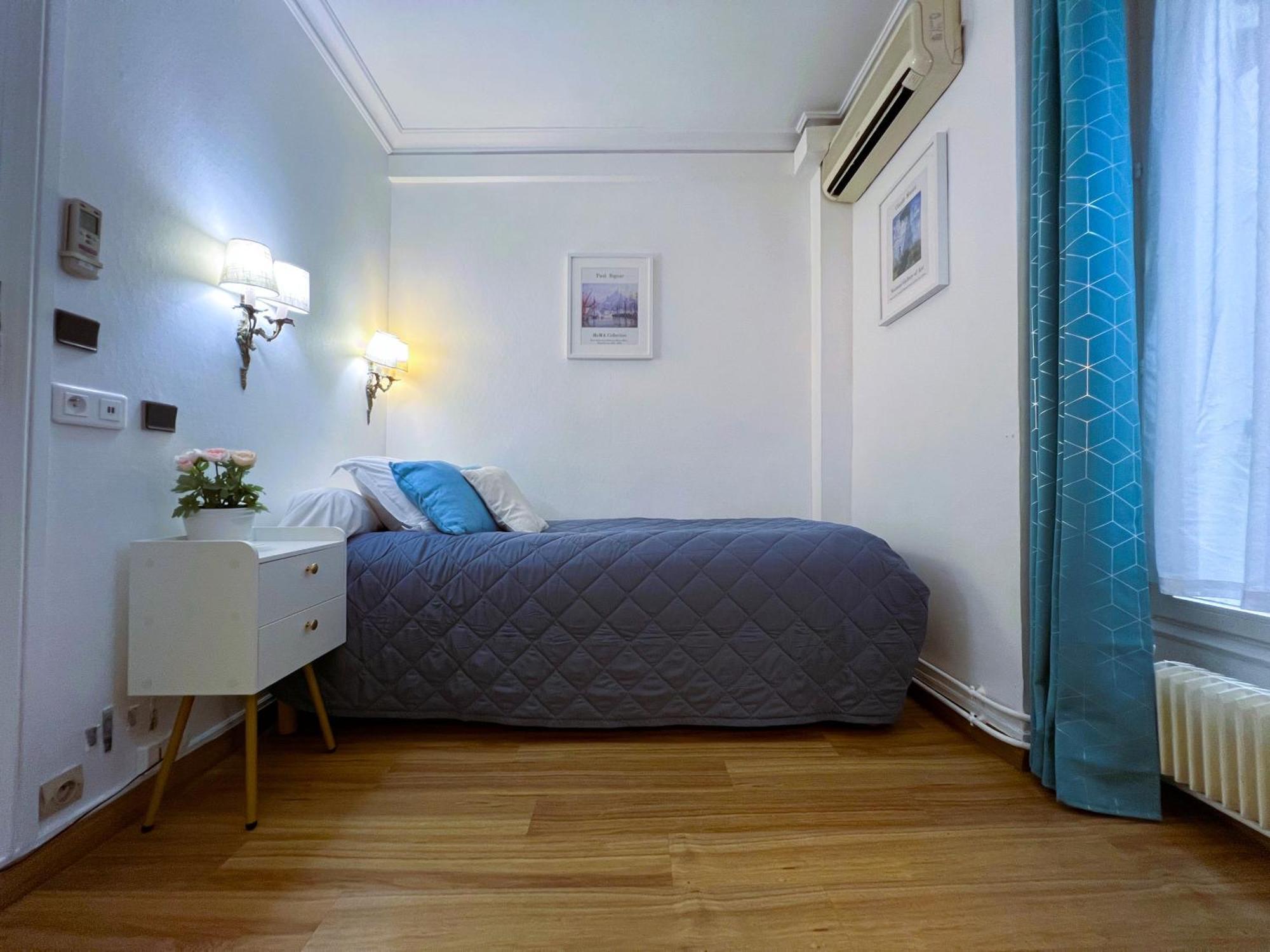Hotel La Sanguine Paris Dış mekan fotoğraf