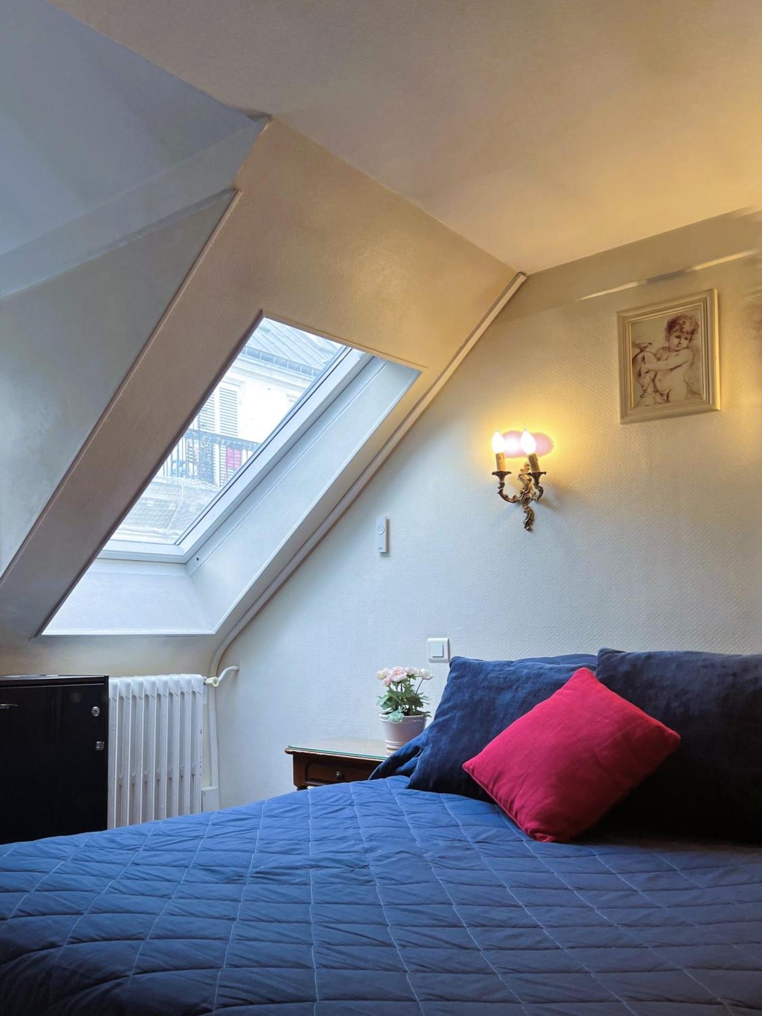 Hotel La Sanguine Paris Dış mekan fotoğraf